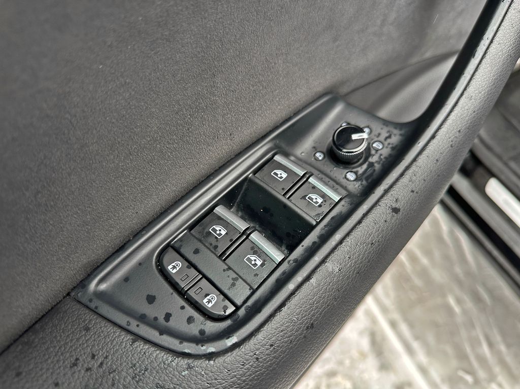 Audi SQ8 2023