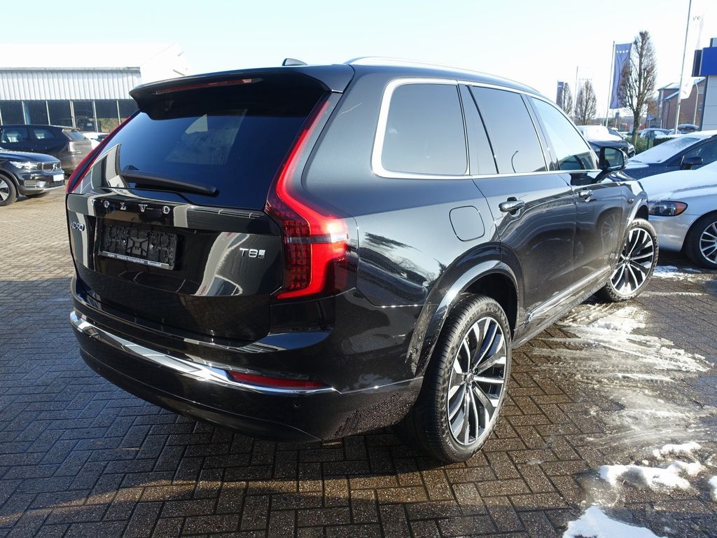 Volvo XC90 2025