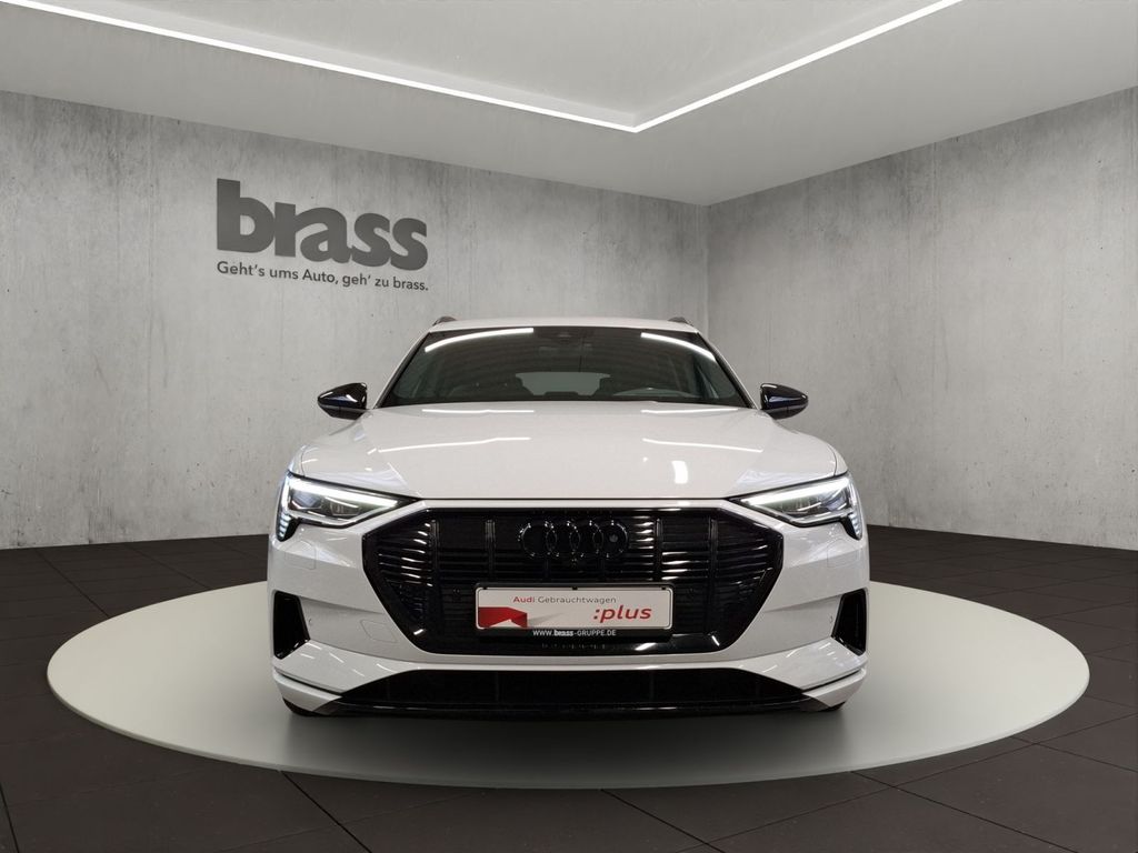 Audi e-tron 2021