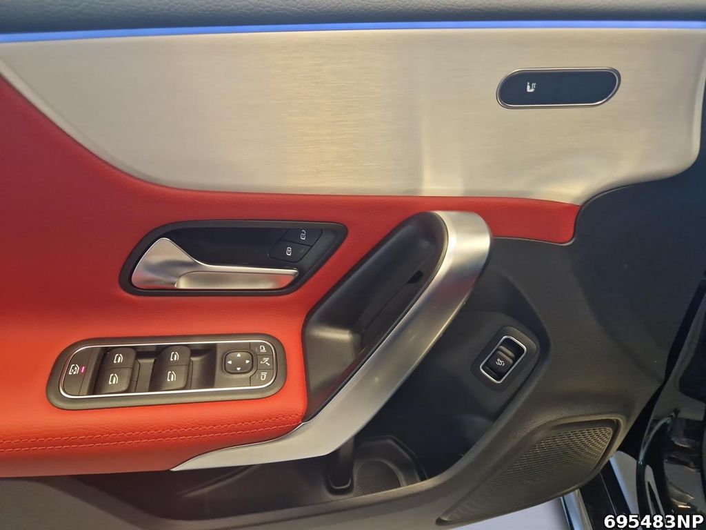 Mercedes-Benz CLA 250 2023