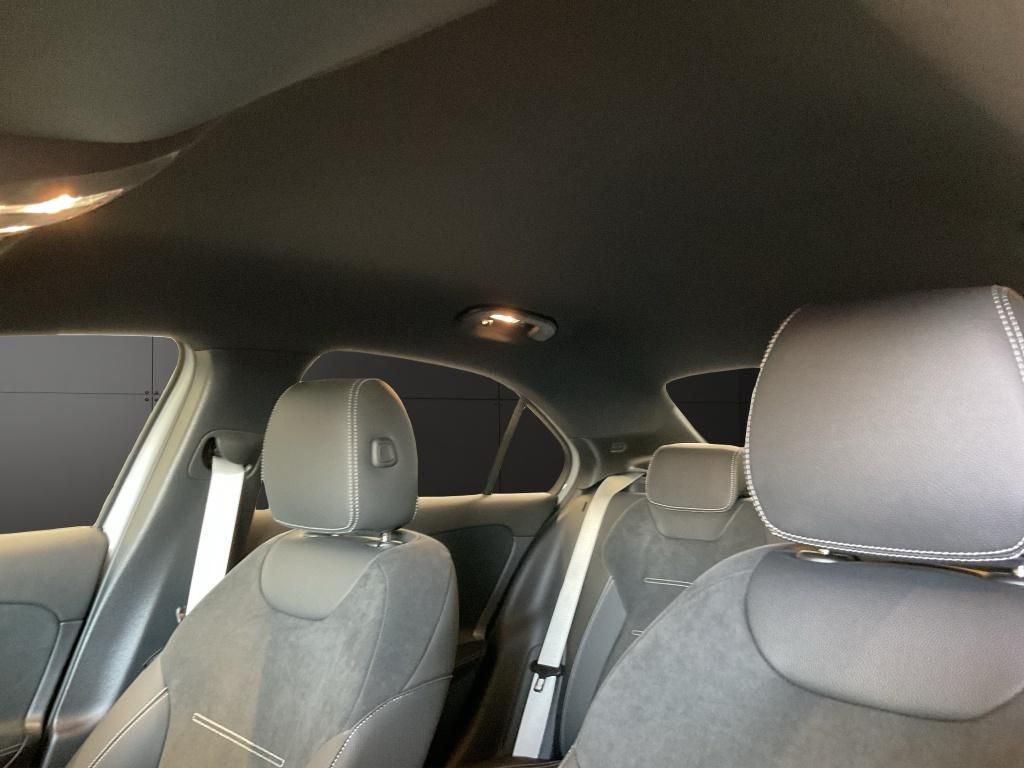 Mercedes-Benz A 250 2025