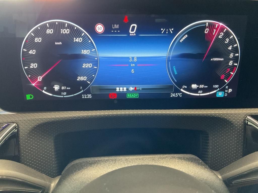 Mercedes-Benz A 250 2025