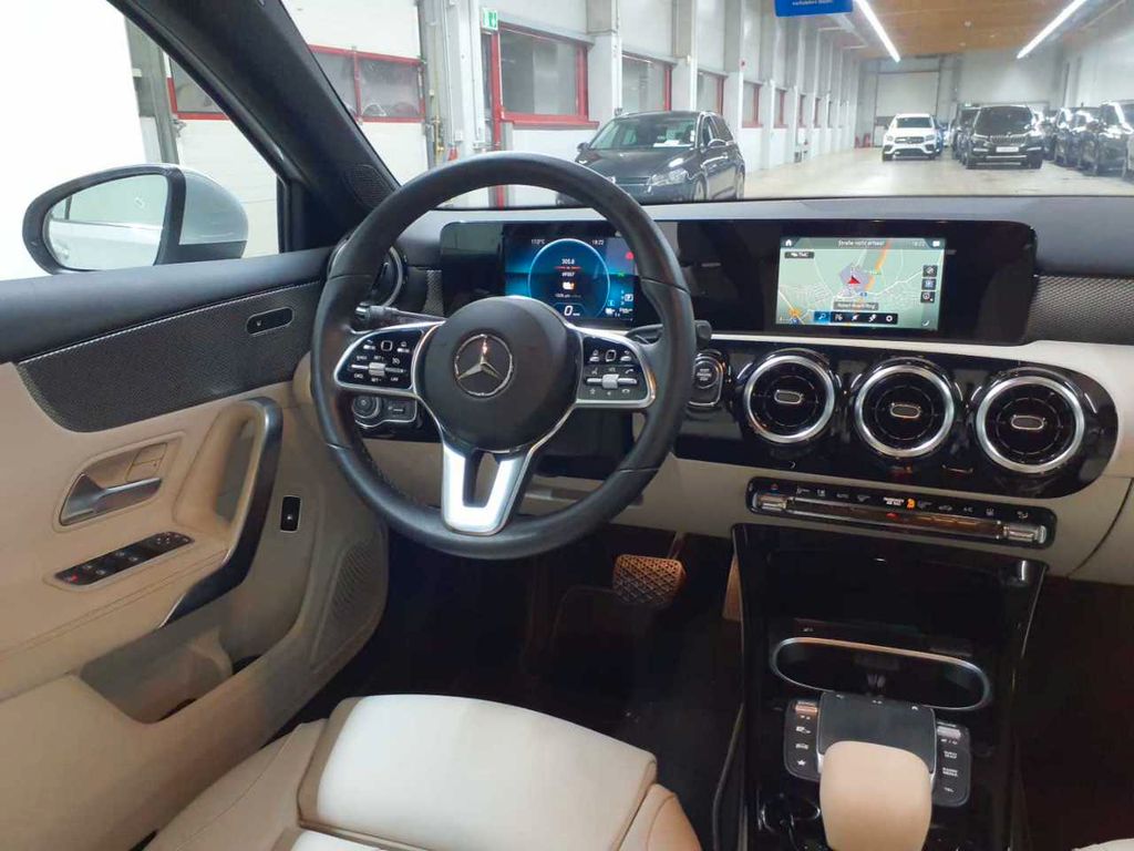 Mercedes-Benz A 250 2022