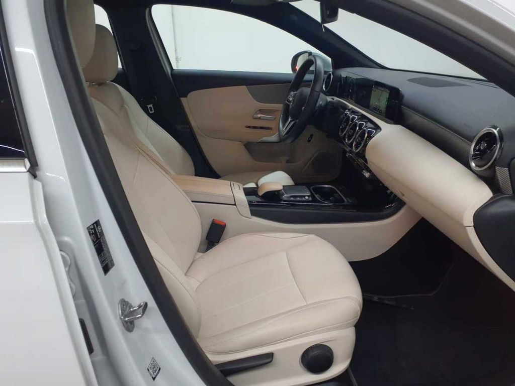 Mercedes-Benz A 250 2022