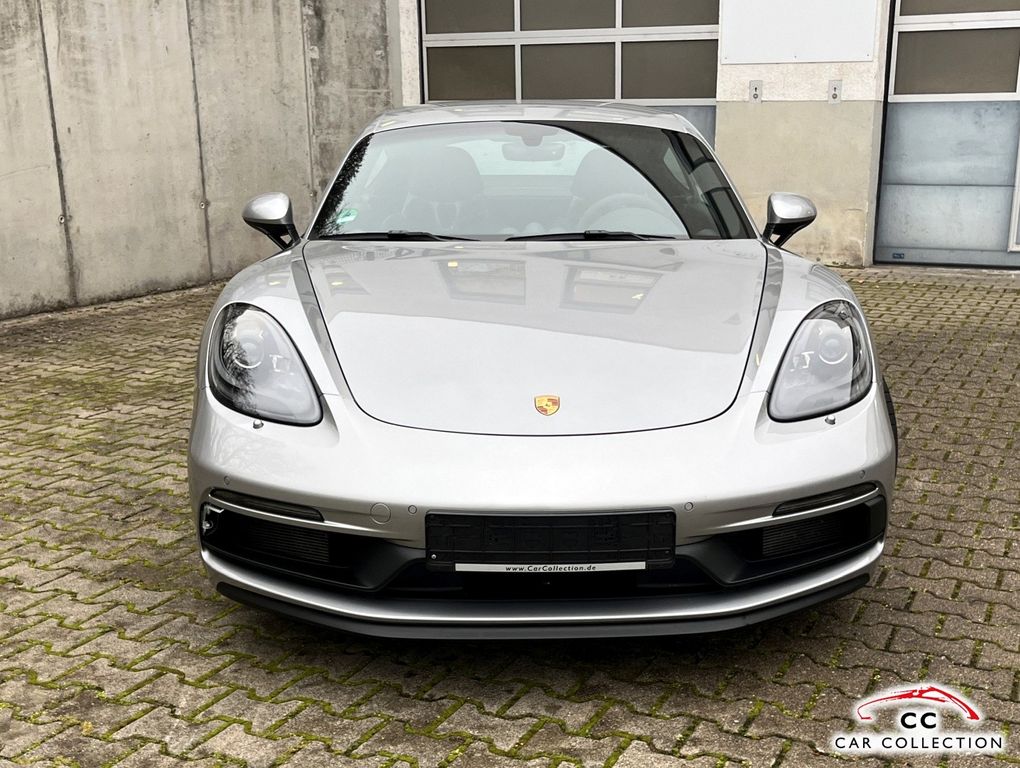 Porsche Cayman 2023