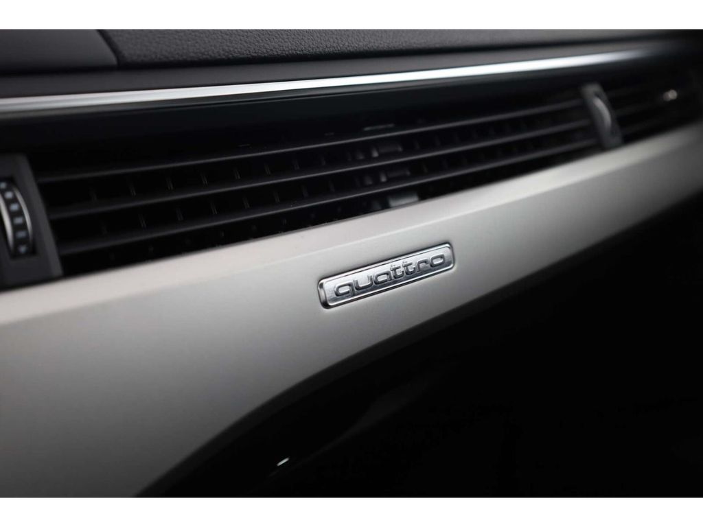 Audi A4 2023