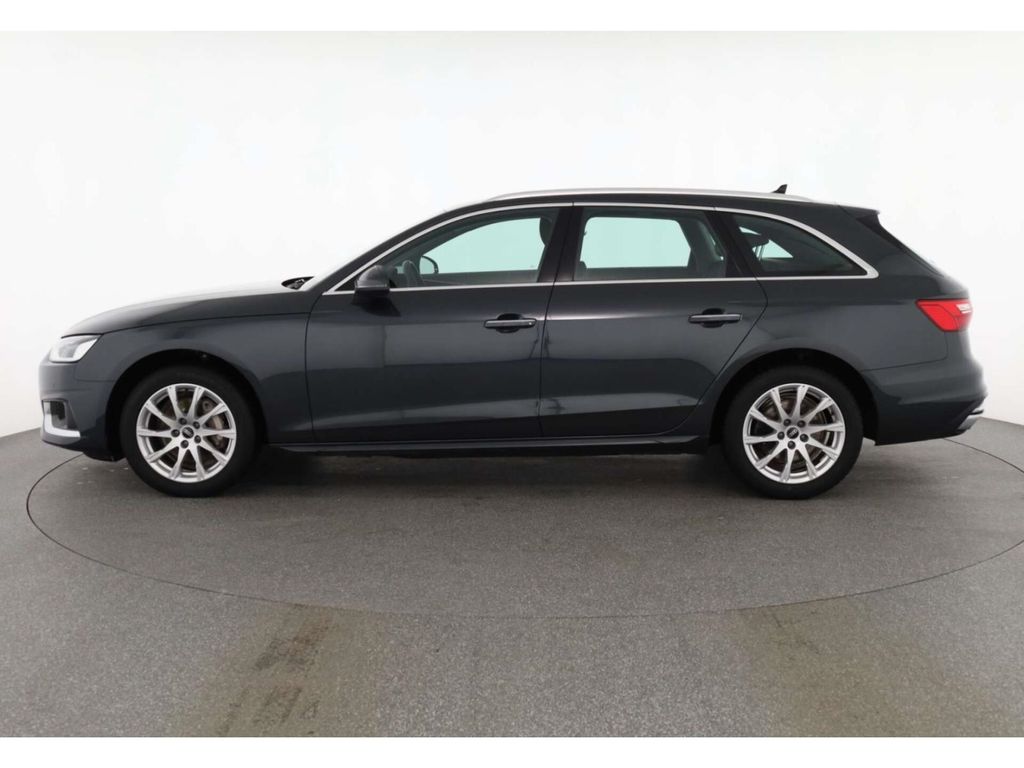 Audi A4 2023