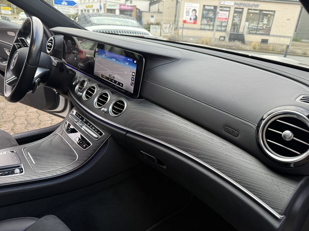 Mercedes-Benz E 300 2021