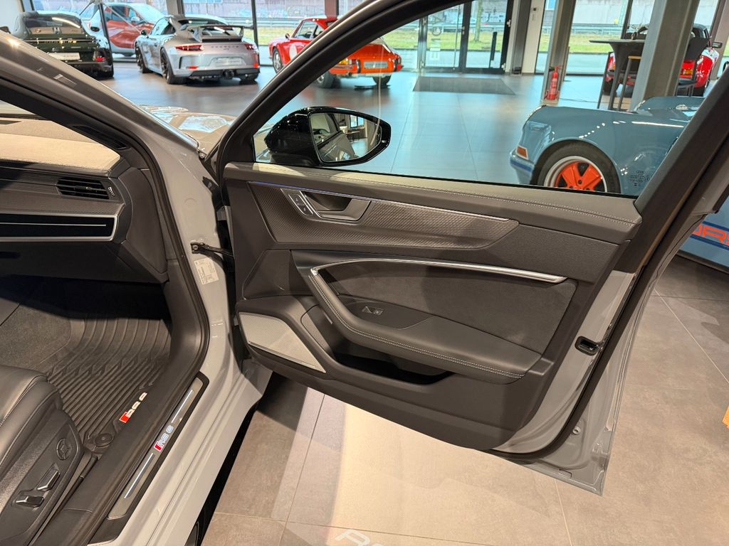 Audi RS6 2025
