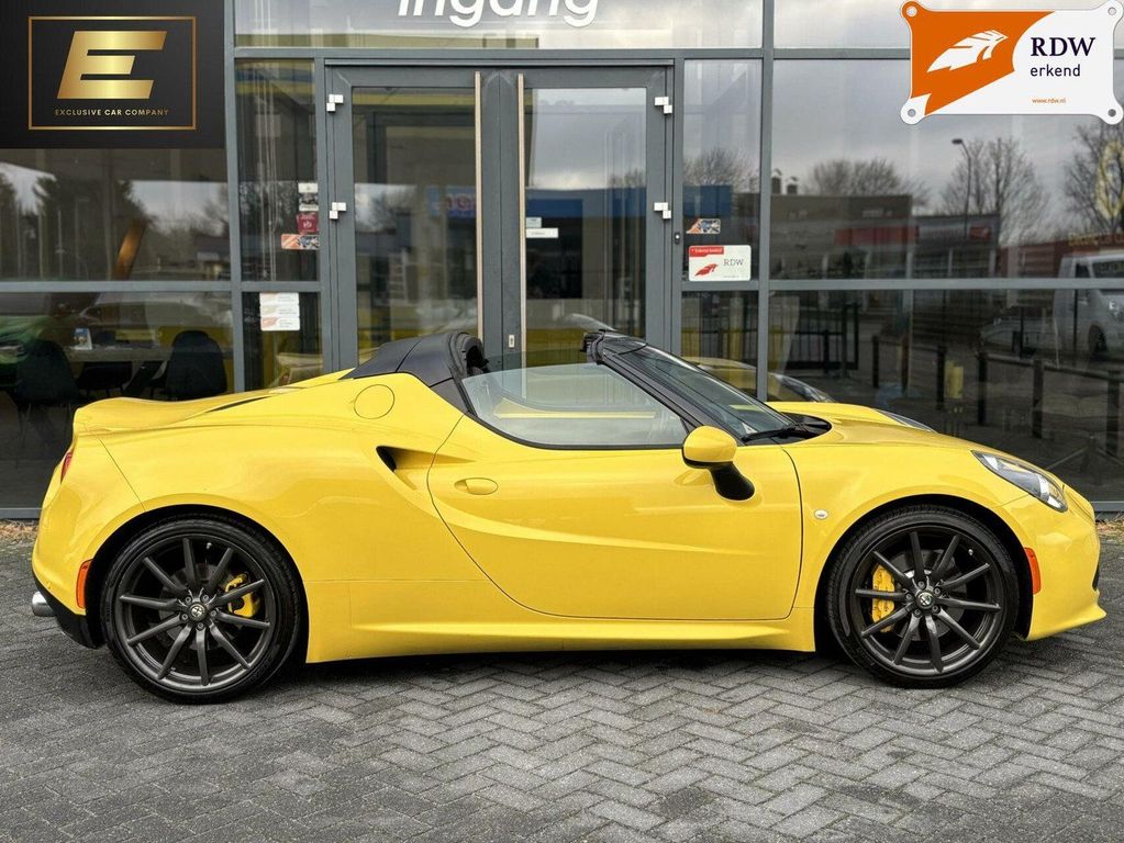 Alfa Romeo 4C 2016