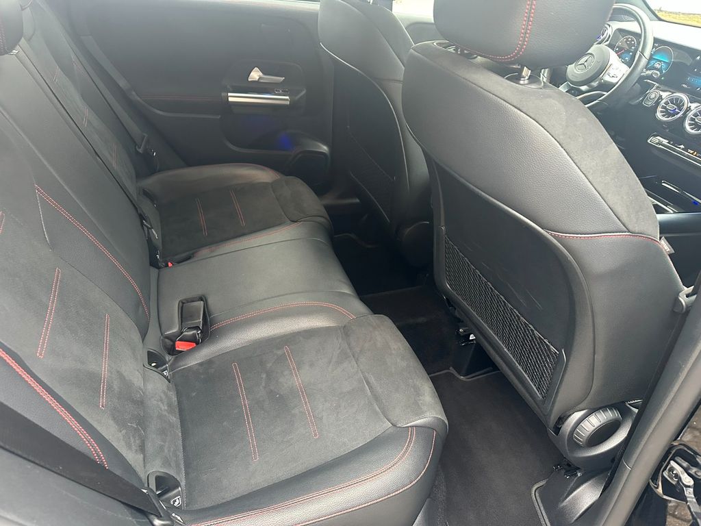 Mercedes-Benz B 250 2022