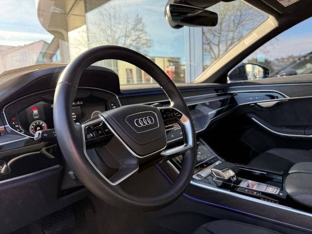 Audi A8 2022