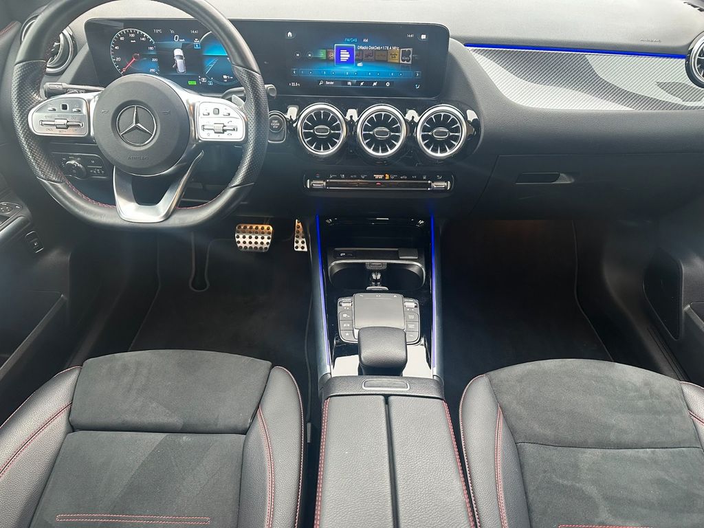 Mercedes-Benz B 250 2022