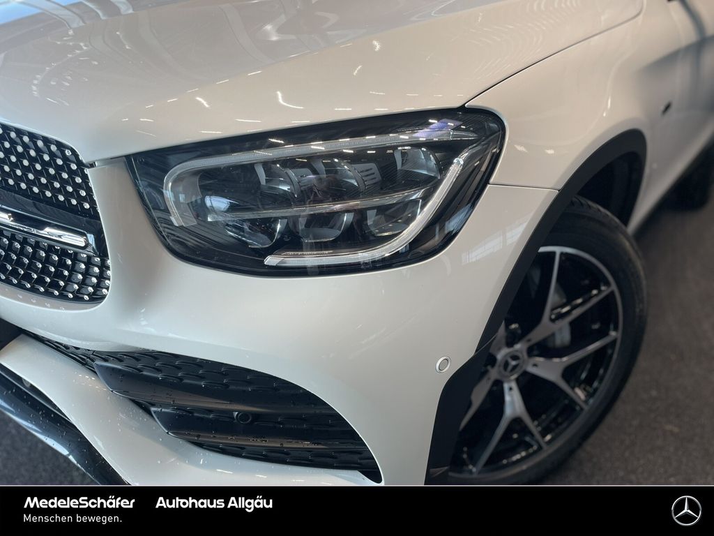 Mercedes-Benz GLC 300 2021