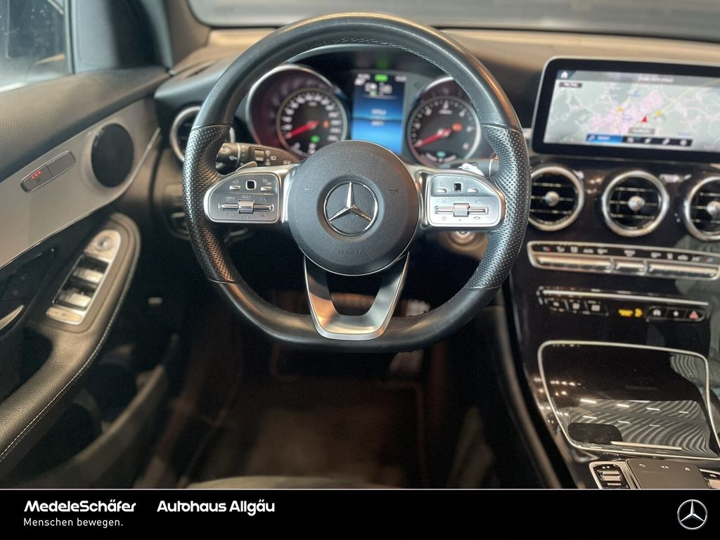 Mercedes-Benz GLC 300 2021