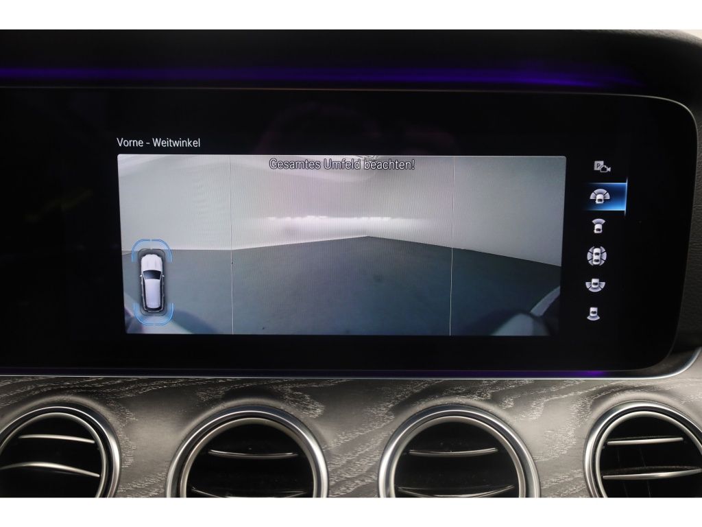 Mercedes-Benz E 300 2021