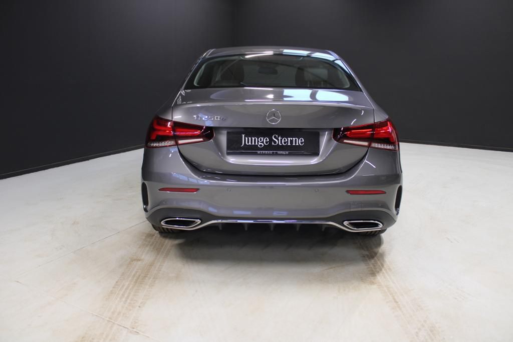 Mercedes-Benz A 250 2022