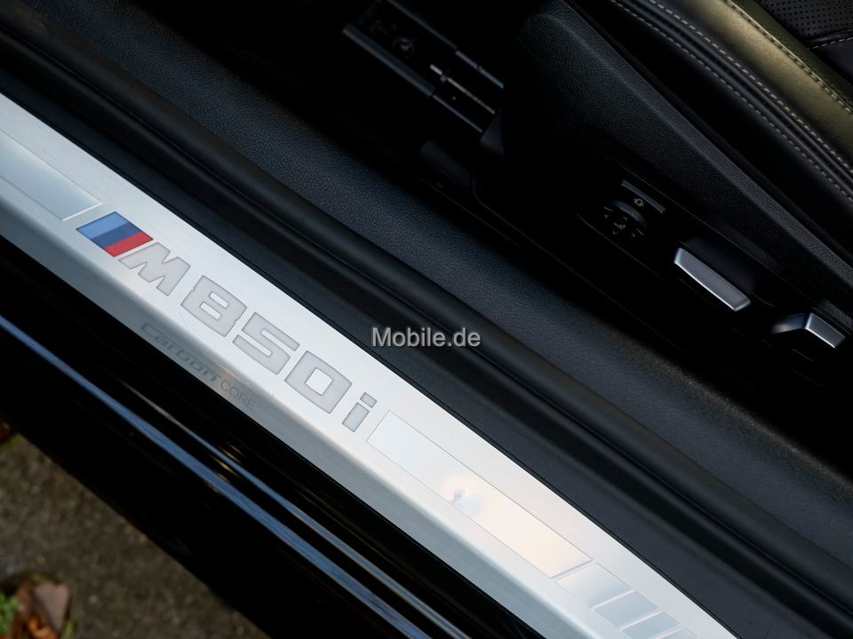 BMW M850 2025