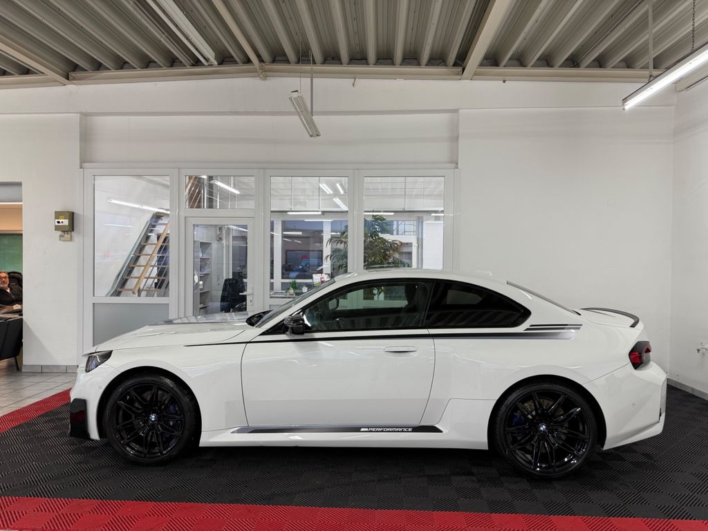 BMW M2 2024