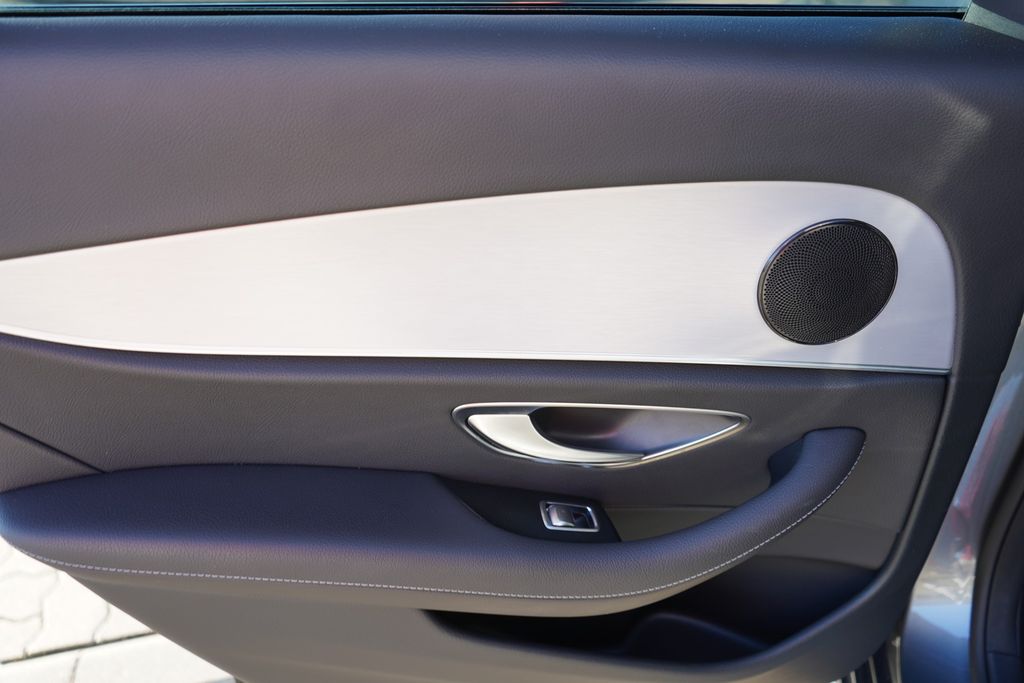 Mercedes-Benz E 300 2021