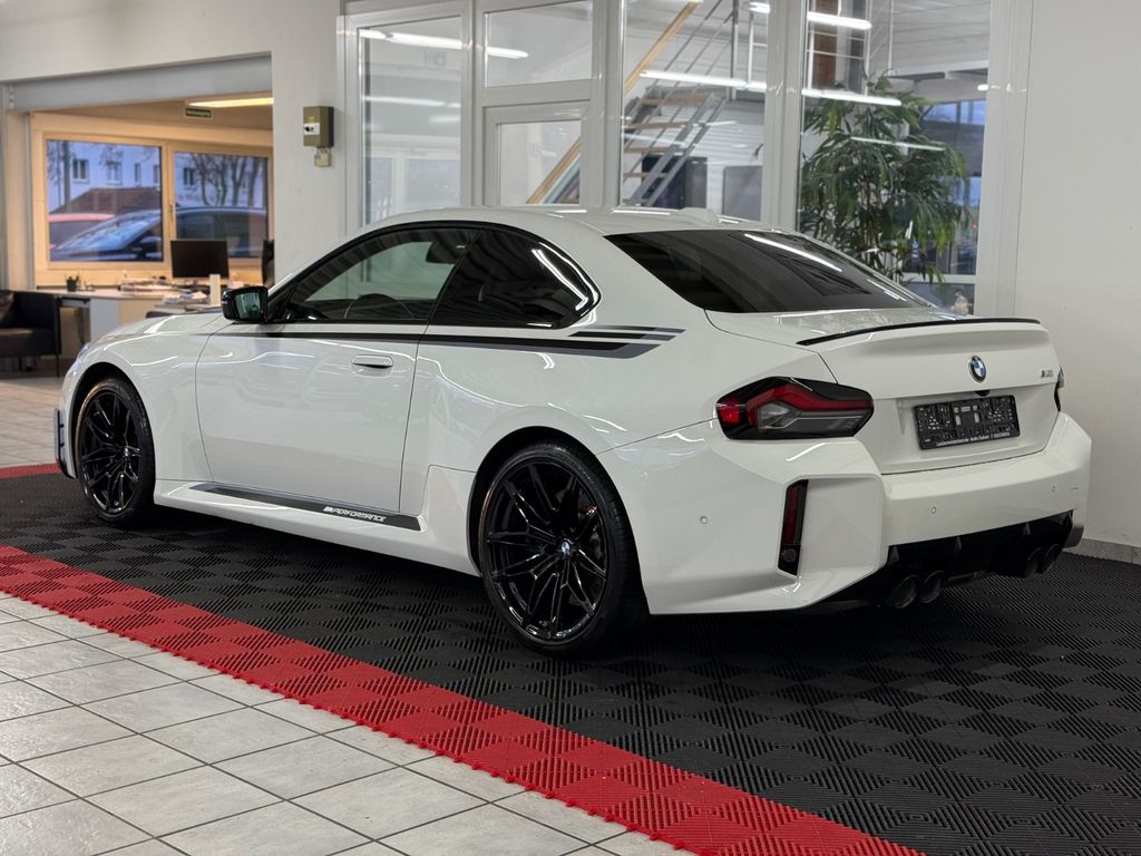 BMW M2 2024