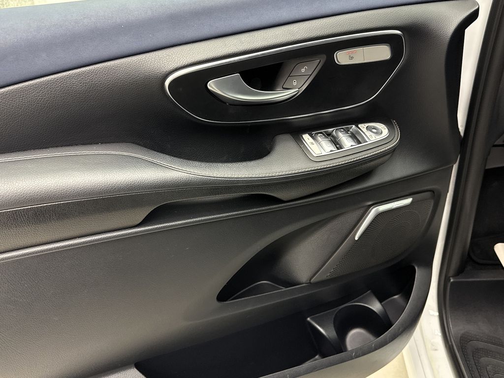 Mercedes-Benz EQV 2020