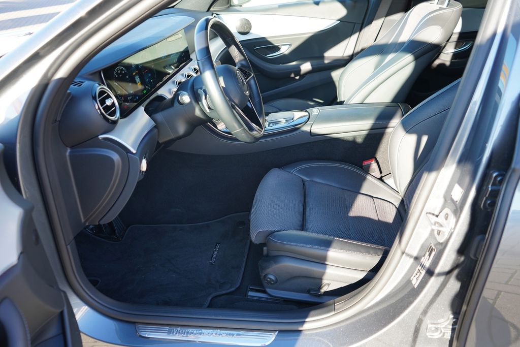 Mercedes-Benz E 300 2021