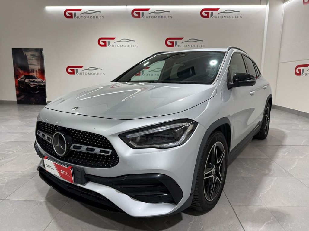 Mercedes-Benz GLA 220 2021