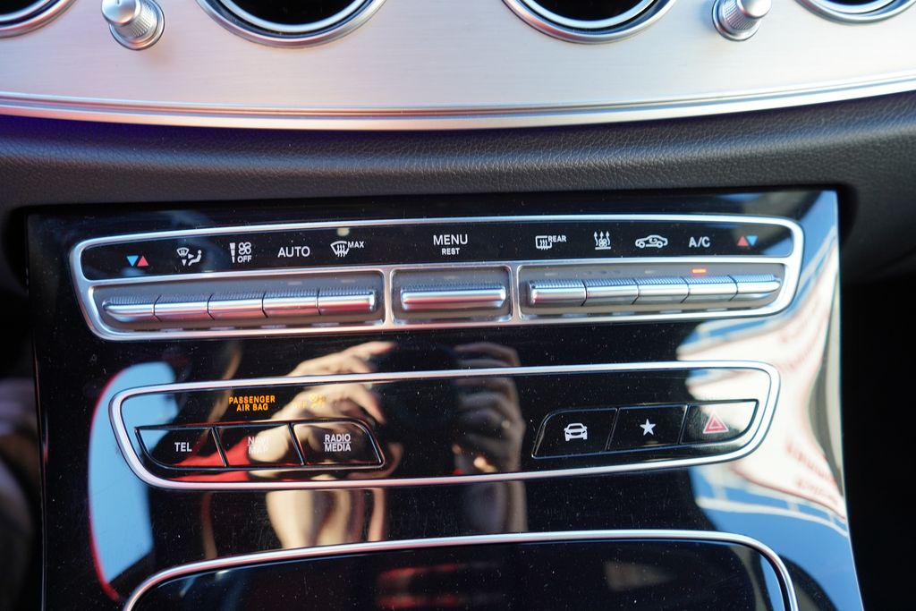 Mercedes-Benz E 300 2021