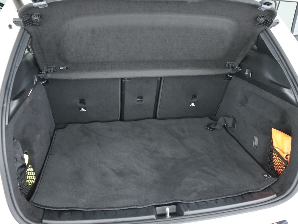 Mercedes-Benz EQA 2022