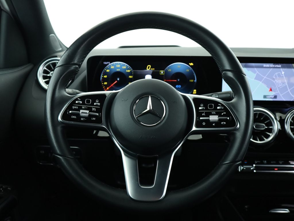 Mercedes-Benz EQA 2022