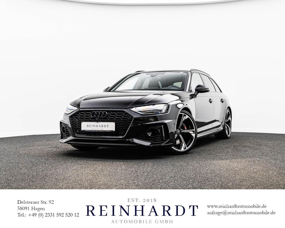 Audi RS4 2022