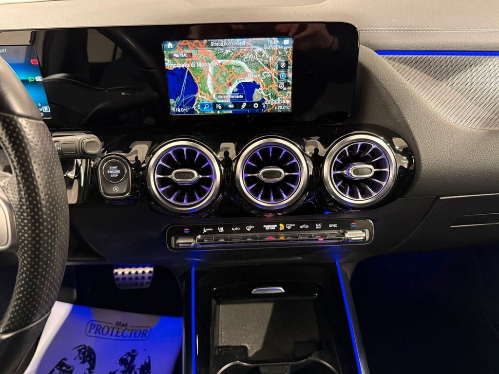 Mercedes-Benz GLA 220 2021