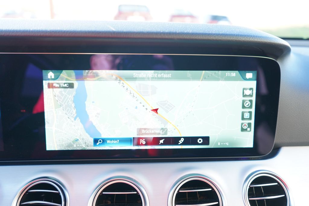 Mercedes-Benz E 300 2021