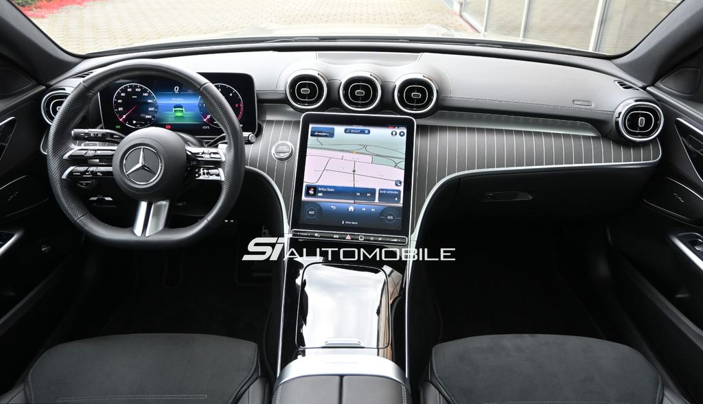 Mercedes-Benz C 300 2024