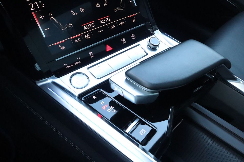 Audi e-tron 2021