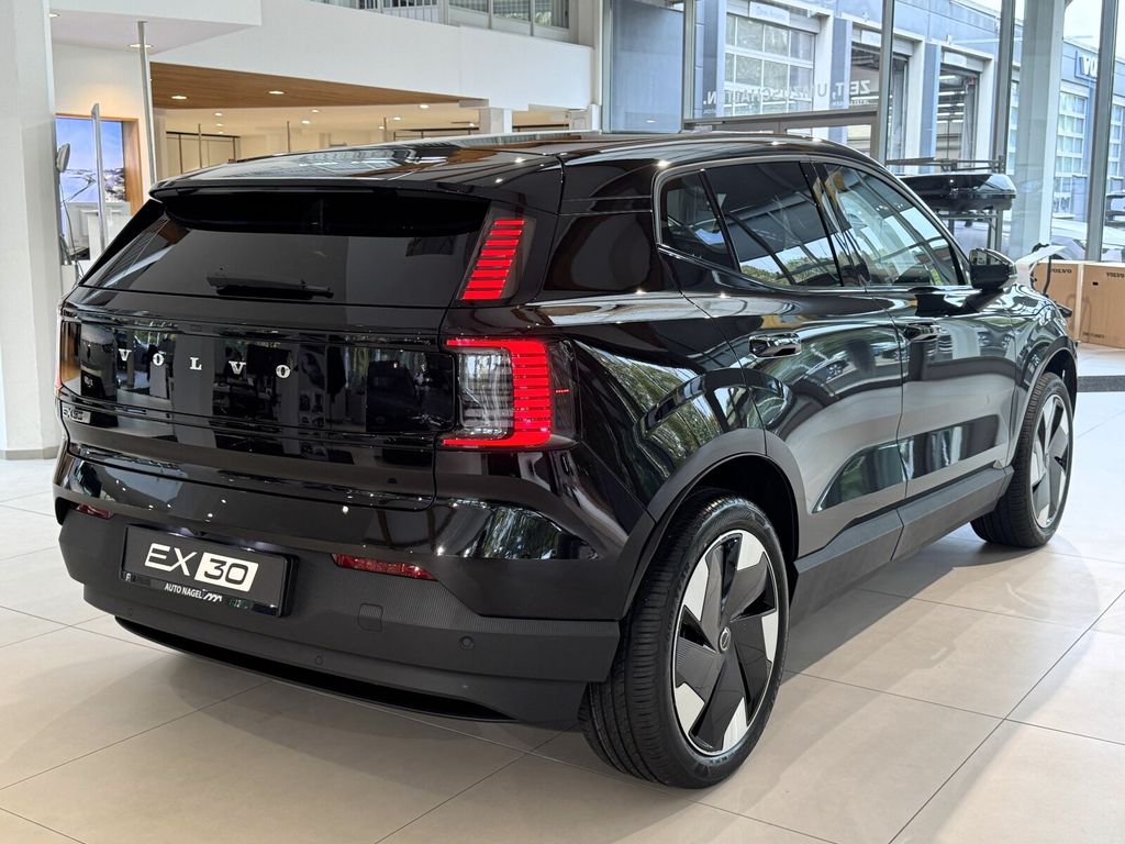 Volvo EX30