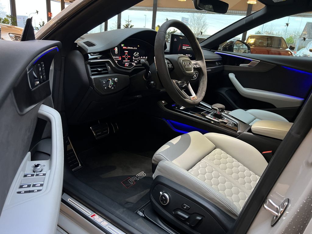 Audi RS5 2021