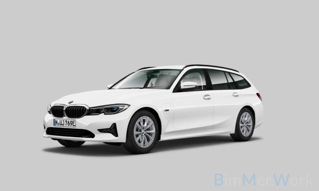 BMW 320 2022
