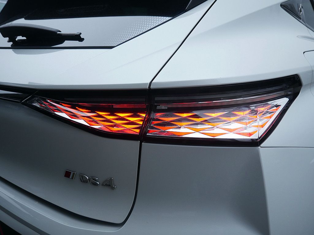 DS Automobiles DS4 2022