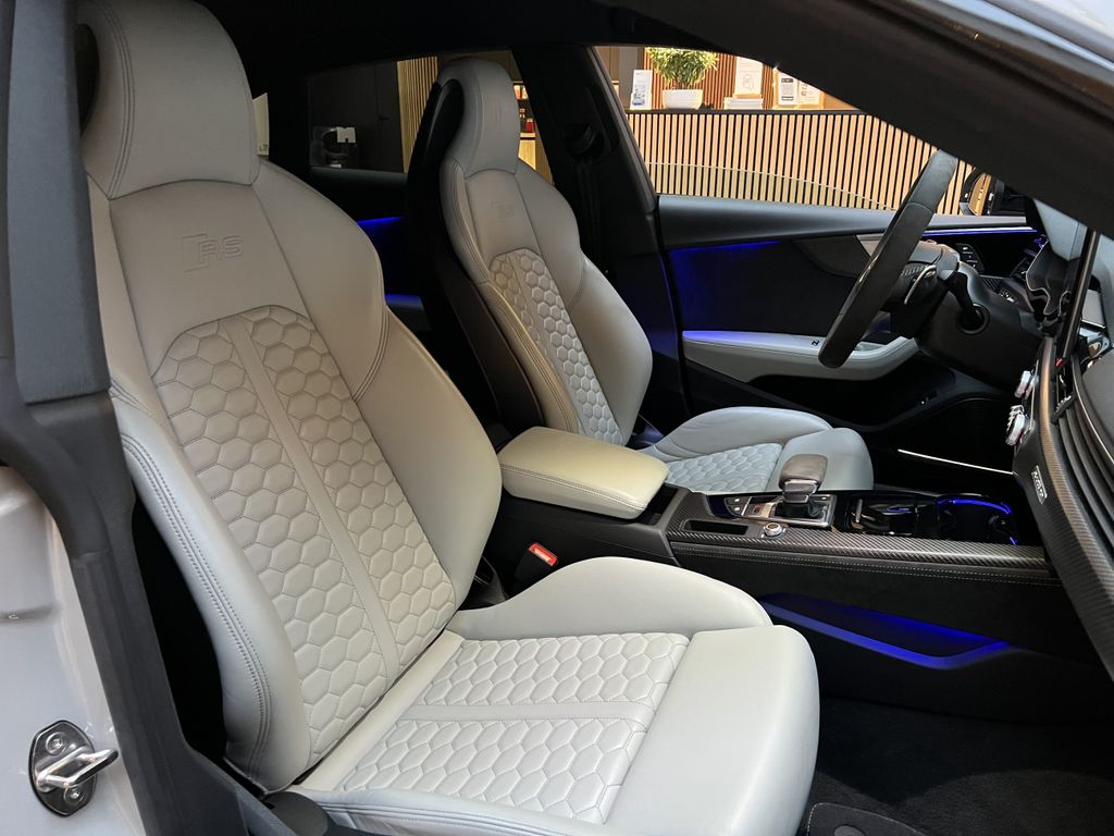 Audi RS5 2021