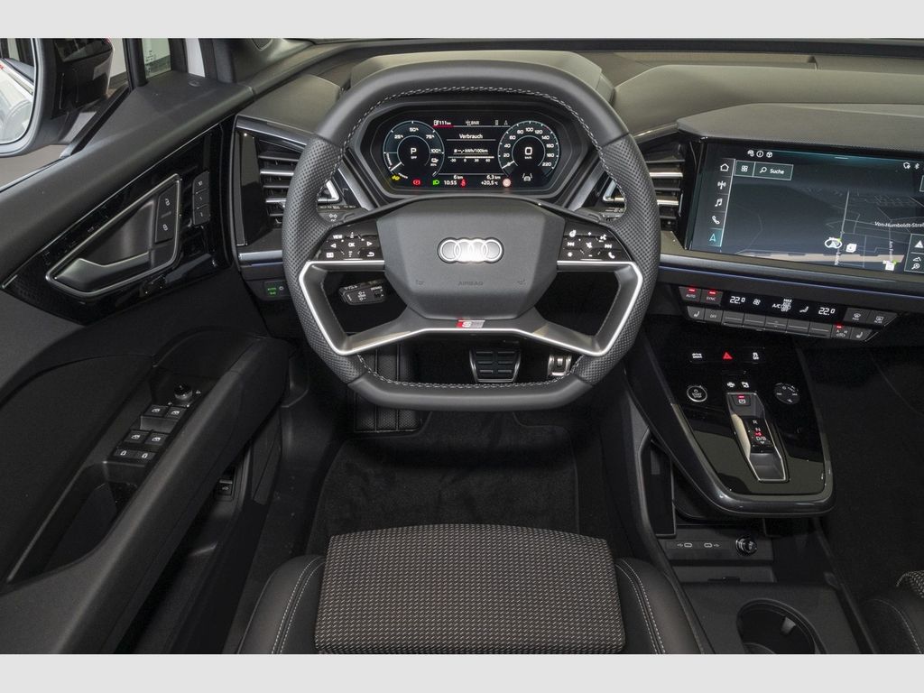 Audi Q4