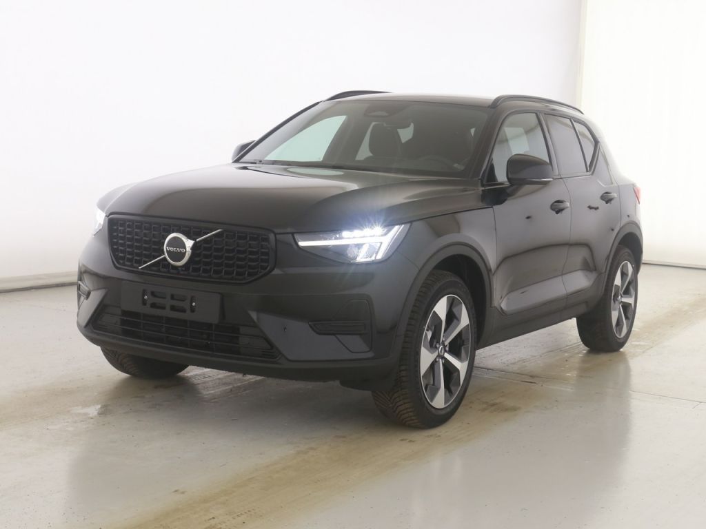 Volvo XC40 2024