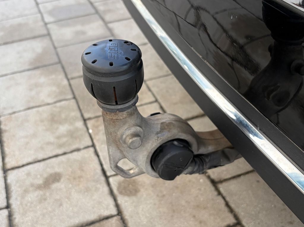 Mercedes-Benz C 300 2023