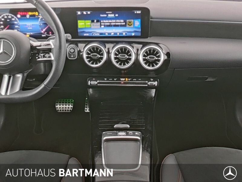 Mercedes-Benz A 220 2024