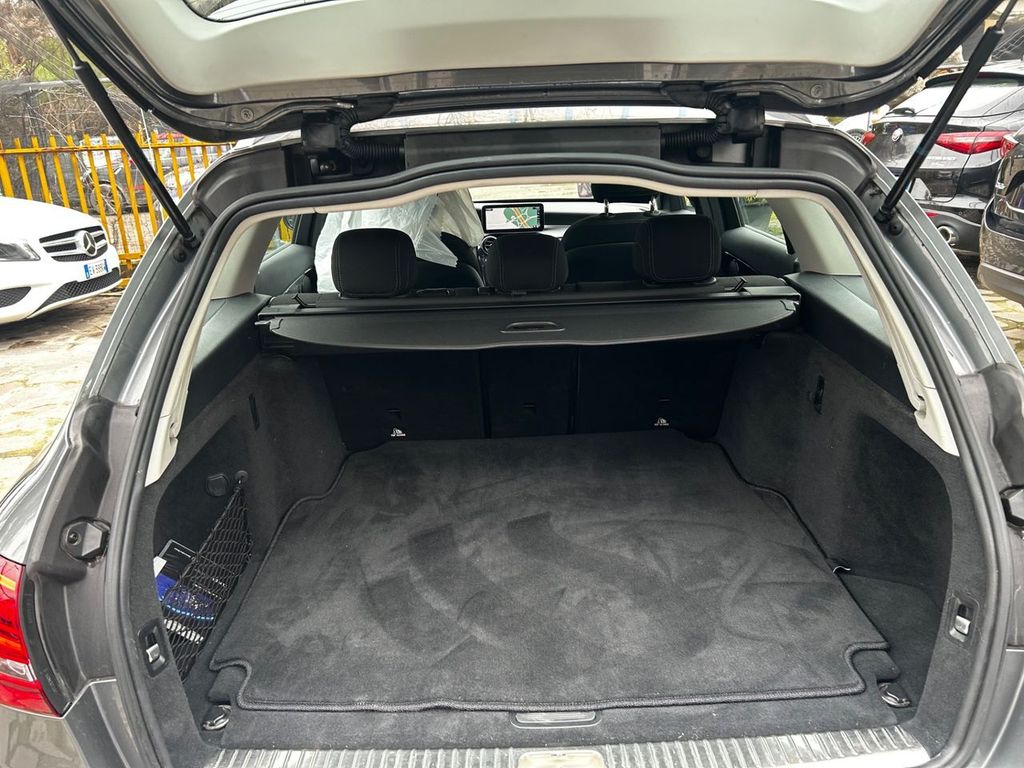 Mercedes-Benz C 200 2021