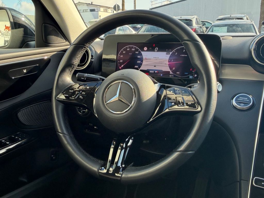 Mercedes-Benz C 300 2023