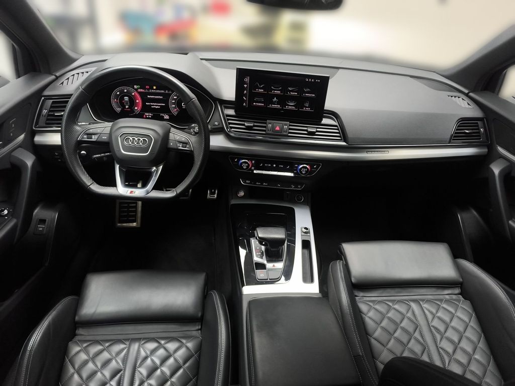 Audi SQ5 2022