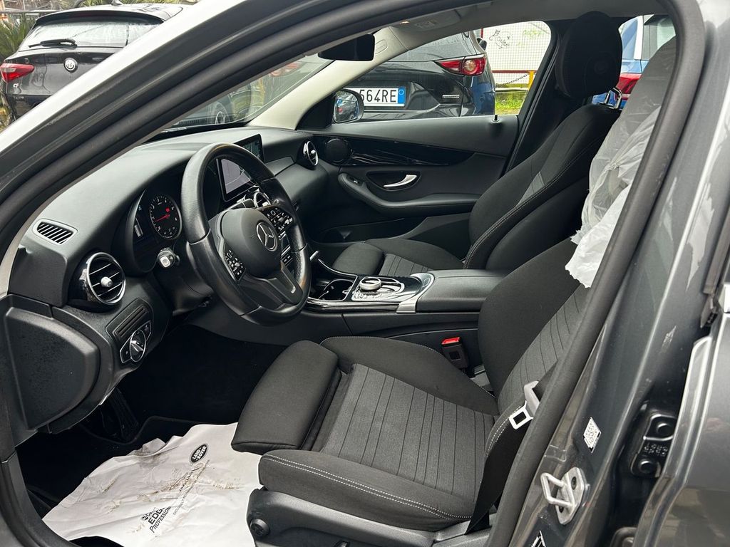 Mercedes-Benz C 200 2021