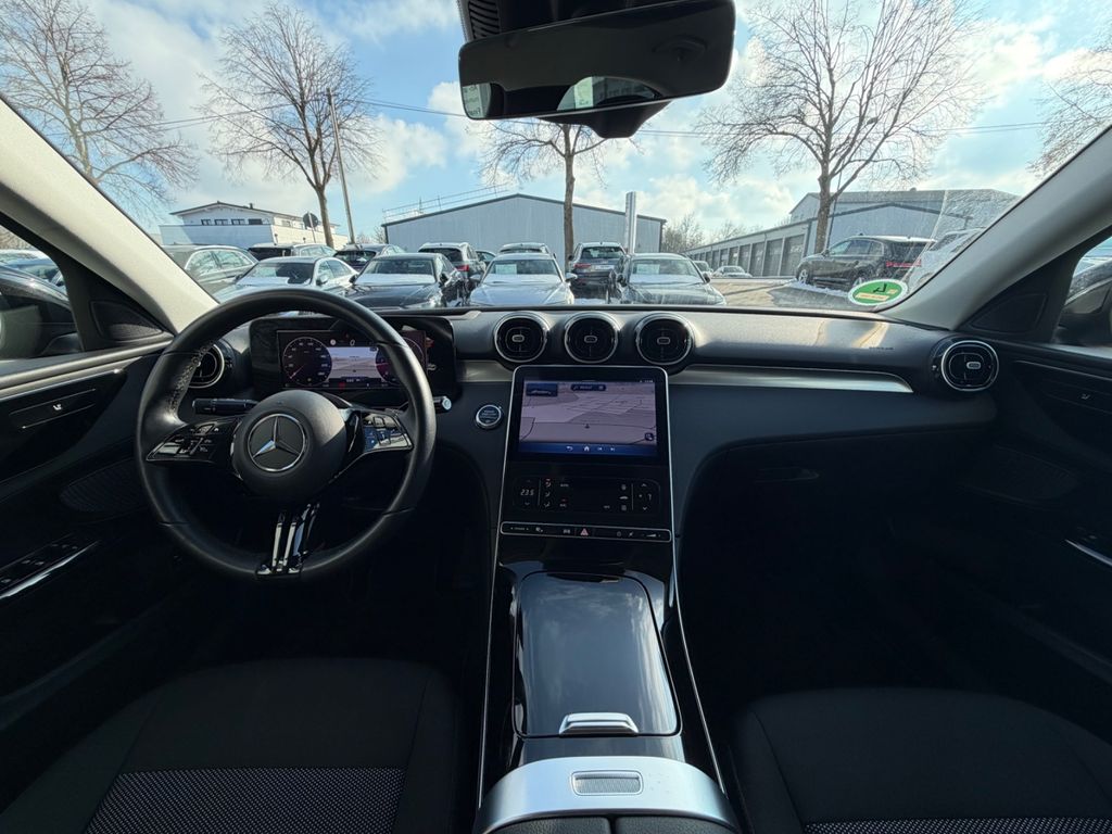 Mercedes-Benz C 300 2023
